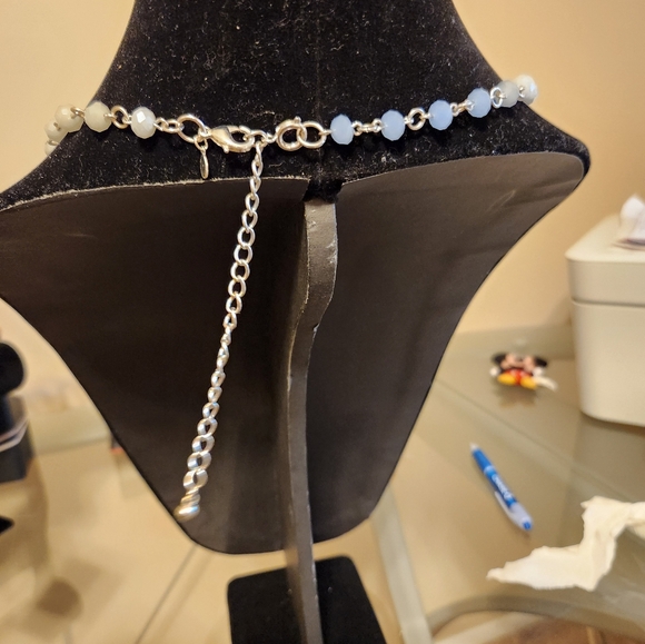 Beaded Necklace EUC - Picture 3 of 4